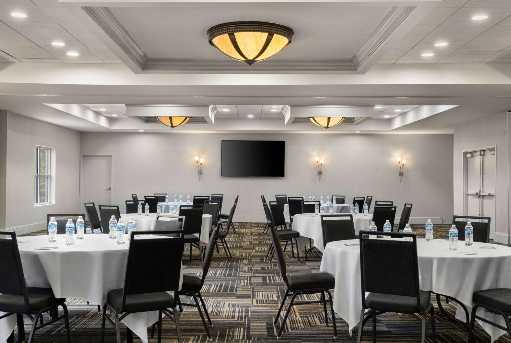 Homewood Suites By Hilton Richmond - Airport Sandston Buitenkant foto