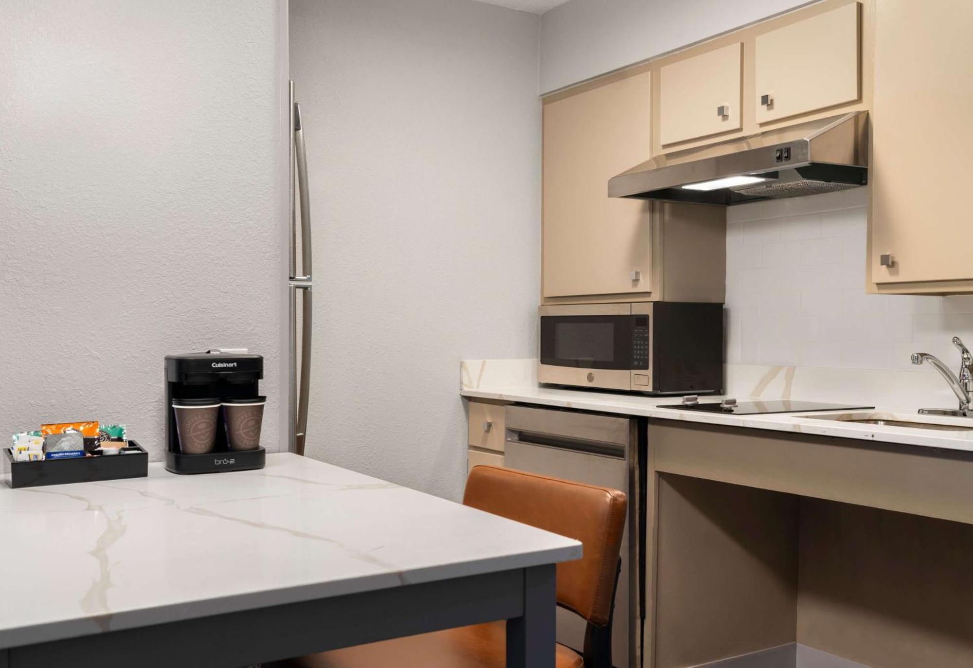 Homewood Suites By Hilton Richmond - Airport Sandston Buitenkant foto
