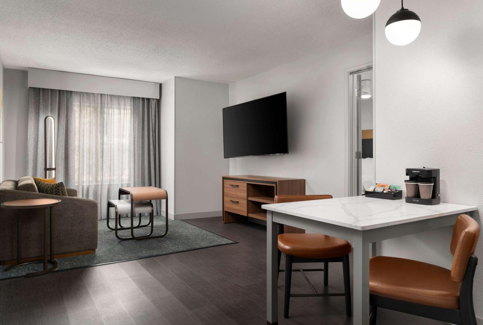 Homewood Suites By Hilton Richmond - Airport Sandston Buitenkant foto