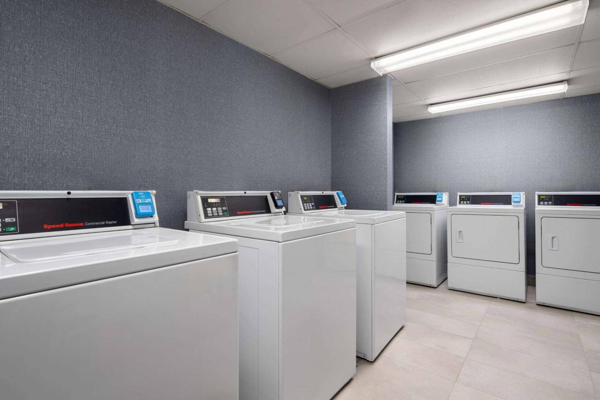 Homewood Suites By Hilton Richmond - Airport Sandston Buitenkant foto