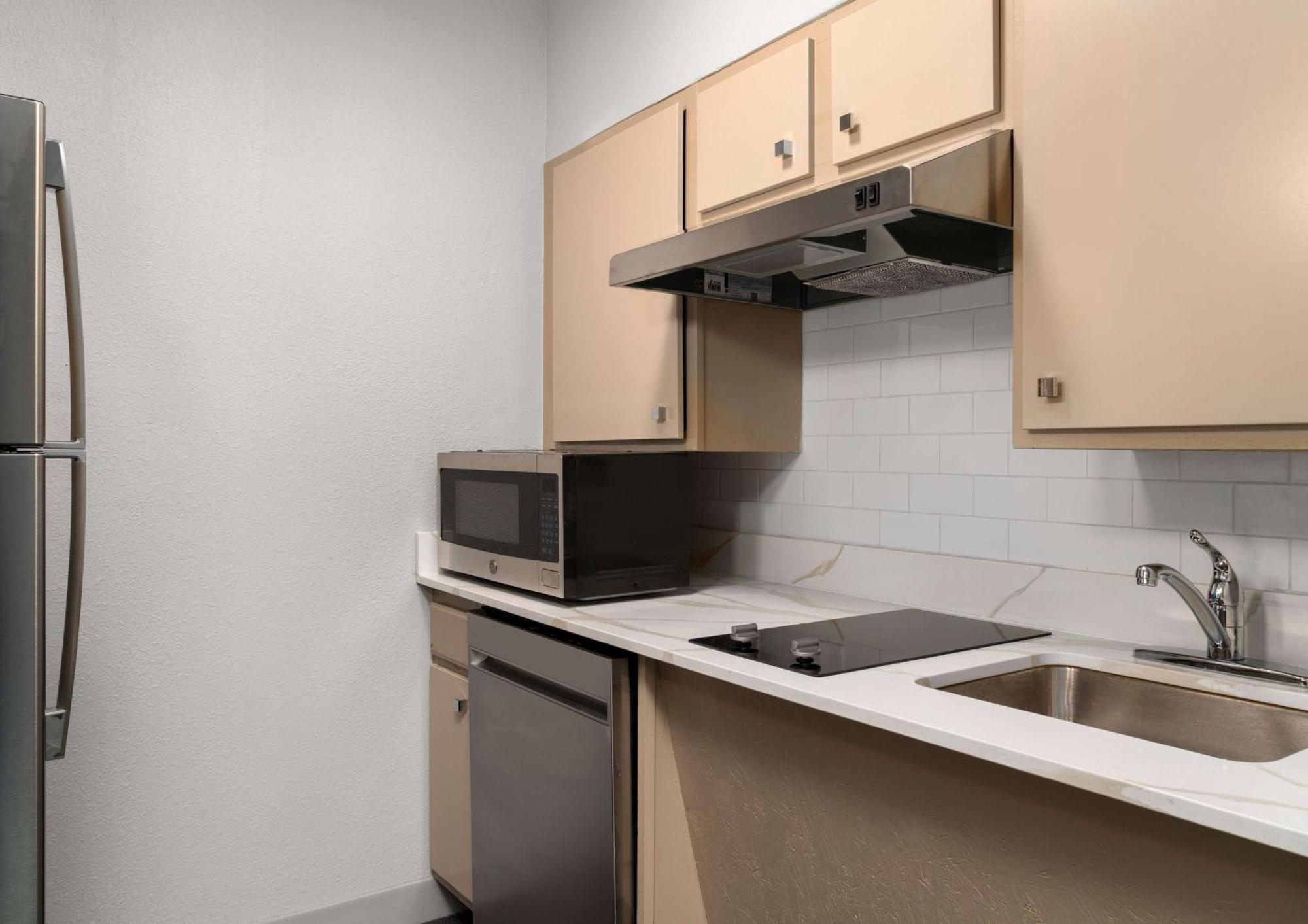 Homewood Suites By Hilton Richmond - Airport Sandston Buitenkant foto
