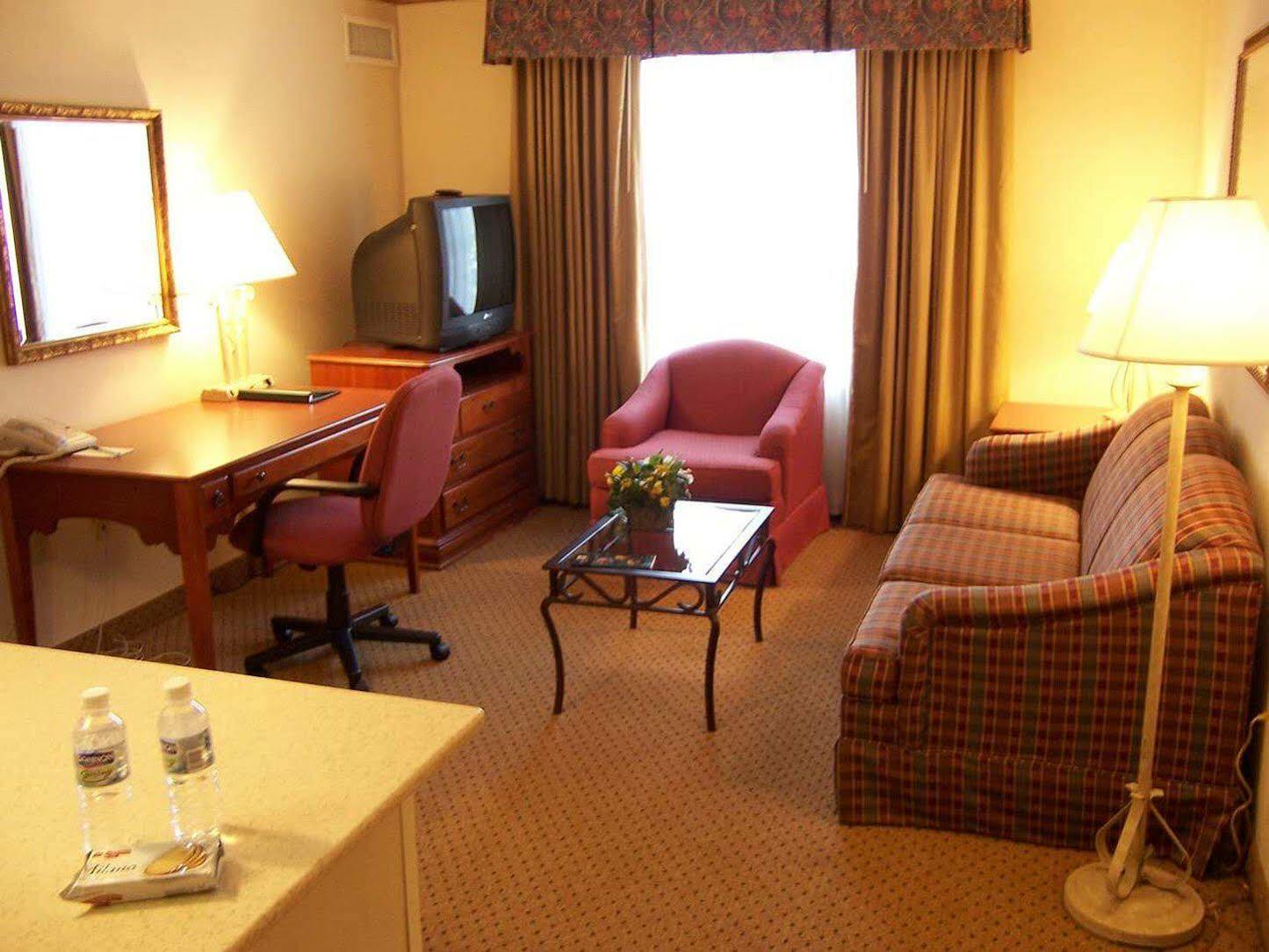 Homewood Suites By Hilton Richmond - Airport Sandston Buitenkant foto